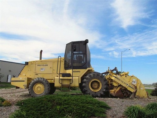 Product picture BOMAG MPH454 RECYCLER & STABILIZER SERVICE REPAIR MANUAL