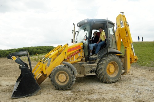 Product picture JCB 3CX, 4CX, 214E, 214, 215, 217 & VARIANTS BACKHOE LOADER SERVICE SHOP REPAIR MANUAL
