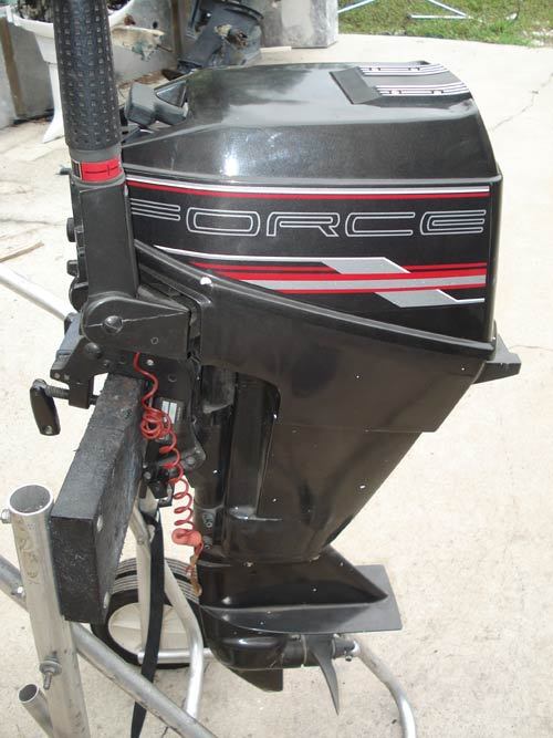 Product picture CHRYSLER FORCE OUTBOARD MOTORS SERVICE REPAIR MANUAL 1964-1999 DOWNLOAD!!!